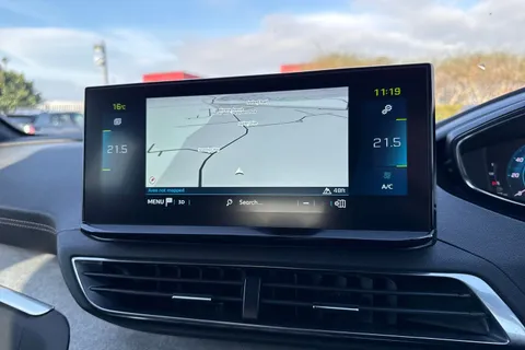 49 of 66 for PEUGEOT 3008 1.6 13.2kWh GT e-EAT Euro 6 (s/s) 5dr