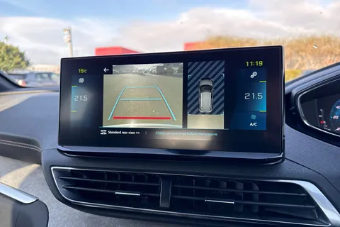 54 of 66 for PEUGEOT 3008 1.6 13.2kWh GT e-EAT Euro 6 (s/s) 5dr