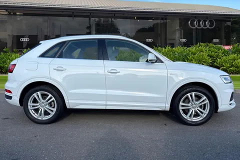 3 of 55 for Audi Q3 S line Edition 2.0 TFSI quattro 180 PS S tronic
