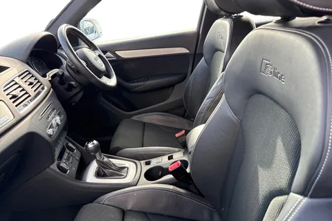 16 of 55 for Audi Q3 S line Edition 2.0 TFSI quattro 180 PS S tronic