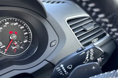 47 of 55 for Audi Q3 S line Edition 2.0 TFSI quattro 180 PS S tronic