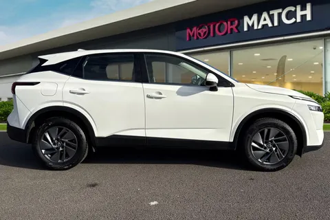 FY73VHV Nissan Qashqai 1.3 DIG-T MHEV Acenta Premium XTRON Euro 6 (s/s) 5dr Thumbnail #4