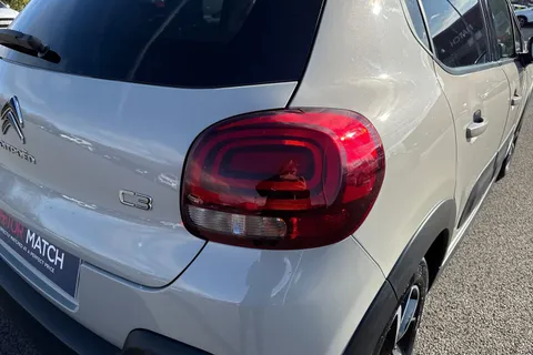 CX22TZW Citroën C3 1.2 PureTech Saint James Hatchback 5dr Petrol Manual Euro 6 (s/s) (83 ps) Thumbnail #8