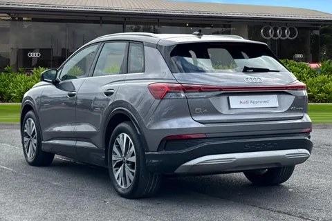 2 of 66 for Audi Q4 e-tron Q4 Sport 45 e-tron 210,00 kW