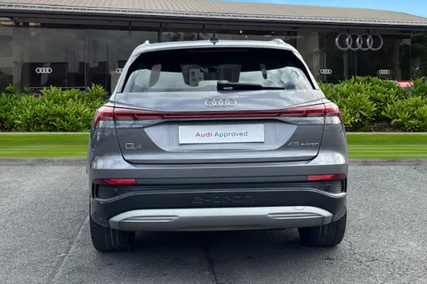 4 of 66 for Audi Q4 e-tron Q4 Sport 45 e-tron 210,00 kW