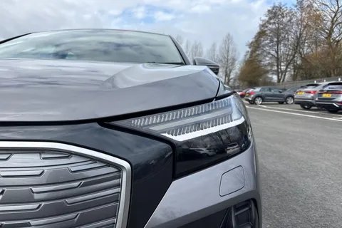 25 of 66 for Audi Q4 e-tron Q4 Sport 45 e-tron 210,00 kW