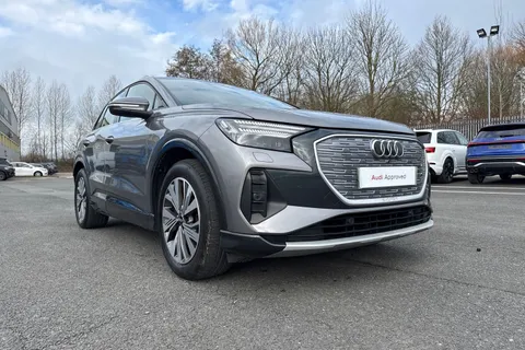 28 of 66 for Audi Q4 e-tron Q4 Sport 45 e-tron 210,00 kW