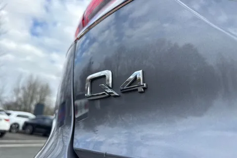 34 of 66 for Audi Q4 e-tron Q4 Sport 45 e-tron 210,00 kW