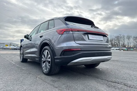 37 of 66 for Audi Q4 e-tron Q4 Sport 45 e-tron 210,00 kW