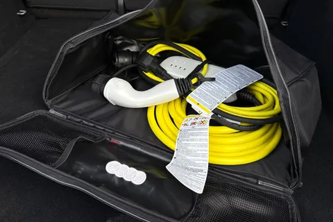 38 of 66 for Audi Q4 e-tron Q4 Sport 45 e-tron 210,00 kW