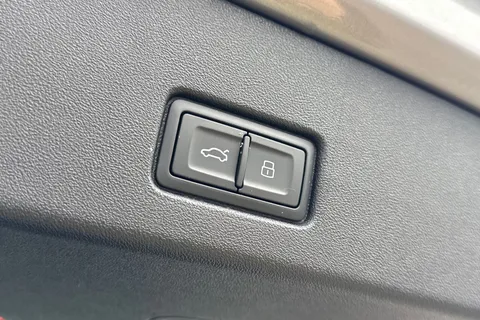 39 of 66 for Audi Q4 e-tron Q4 Sport 45 e-tron 210,00 kW