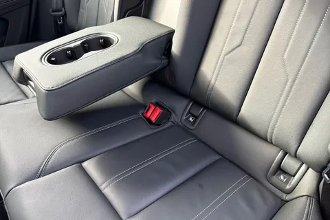 40 of 66 for Audi Q4 e-tron Q4 Sport 45 e-tron 210,00 kW