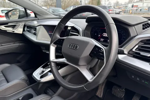 46 of 66 for Audi Q4 e-tron Q4 Sport 45 e-tron 210,00 kW