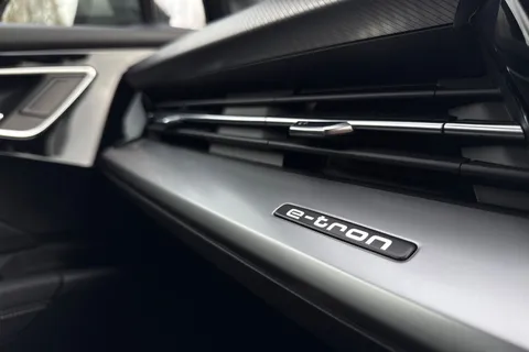 47 of 66 for Audi Q4 e-tron Q4 Sport 45 e-tron 210,00 kW