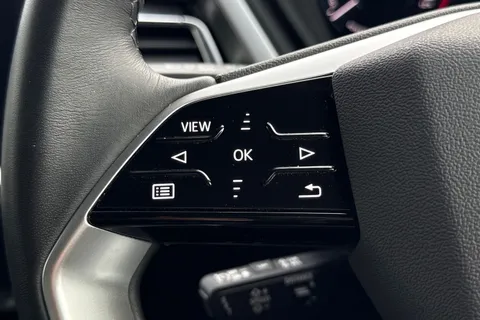 52 of 66 for Audi Q4 e-tron Q4 Sport 45 e-tron 210,00 kW