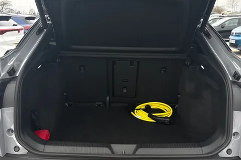 KM75OEZ Volkswagen ID.5 210kW Black Edition Pro 77kWh 5dr Auto **HEAT PUMP + TOW BAR** Thumbnail #7