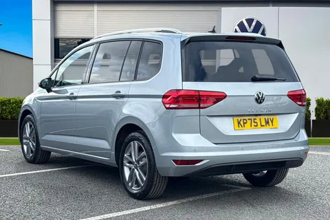 KP75LMY Volkswagen Touran 1.5 TSI EVO Match 5dr DSG⭐Wireless App-Connect, Side airbags, 2nd row of se Thumbnail #3