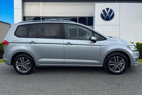 KP75LMY Volkswagen Touran 1.5 TSI EVO Match 5dr DSG⭐Wireless App-Connect, Side airbags, 2nd row of se Thumbnail #4