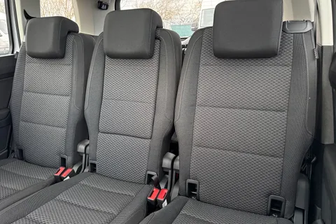 KP75LMY Volkswagen Touran 1.5 TSI EVO Match 5dr DSG⭐Wireless App-Connect, Side airbags, 2nd row of se Thumbnail #20