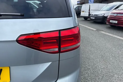 KP75LMY Volkswagen Touran 1.5 TSI EVO Match 5dr DSG⭐Wireless App-Connect, Side airbags, 2nd row of se Thumbnail #27