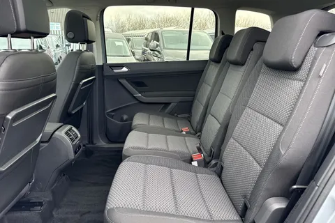 KP75LMY Volkswagen Touran 1.5 TSI EVO Match 5dr DSG⭐Wireless App-Connect, Side airbags, 2nd row of se Thumbnail #35
