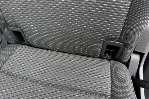 KP75LMY Volkswagen Touran 1.5 TSI EVO Match 5dr DSG⭐Wireless App-Connect, Side airbags, 2nd row of se Thumbnail #36