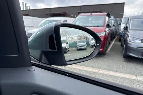 KP75LMY Volkswagen Touran 1.5 TSI EVO Match 5dr DSG⭐Wireless App-Connect, Side airbags, 2nd row of se Thumbnail #41