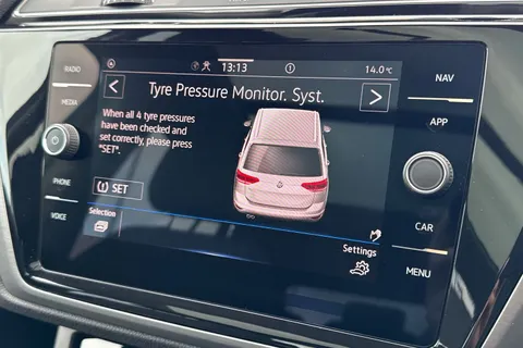 KP75LMY Volkswagen Touran 1.5 TSI EVO Match 5dr DSG⭐Wireless App-Connect, Side airbags, 2nd row of se Thumbnail #54