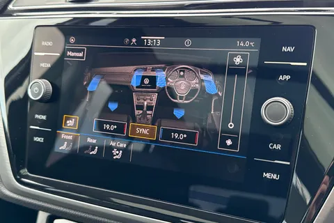 KP75LMY Volkswagen Touran 1.5 TSI EVO Match 5dr DSG⭐Wireless App-Connect, Side airbags, 2nd row of se Thumbnail #58