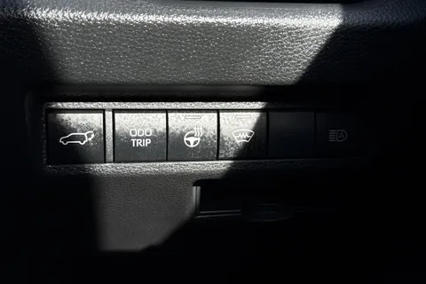 GR55RPR Suzuki Across 2.5 18.1kWh E-CVT 4WD Euro 6 (s/s) 5dr Thumbnail #38