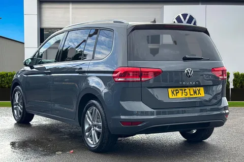 KP75LMX Volkswagen Touran 1.5 TSI EVO Match 5dr DSG ⭐Digital Cockpit Pro, Wireless App-Connect⭐ Thumbnail #3