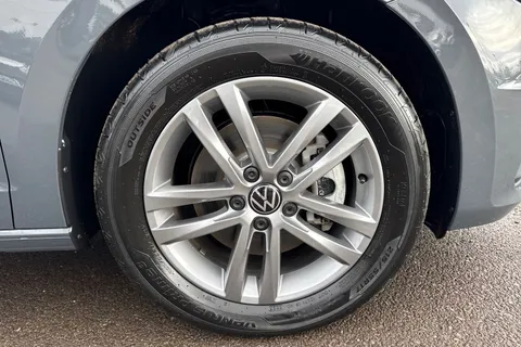 KP75LMX Volkswagen Touran 1.5 TSI EVO Match 5dr DSG ⭐Digital Cockpit Pro, Wireless App-Connect⭐ Thumbnail #11