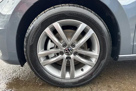 KP75LMX Volkswagen Touran 1.5 TSI EVO Match 5dr DSG ⭐Digital Cockpit Pro, Wireless App-Connect⭐ Thumbnail #13