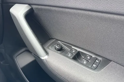 KP75LMX Volkswagen Touran 1.5 TSI EVO Match 5dr DSG ⭐Digital Cockpit Pro, Wireless App-Connect⭐ Thumbnail #22
