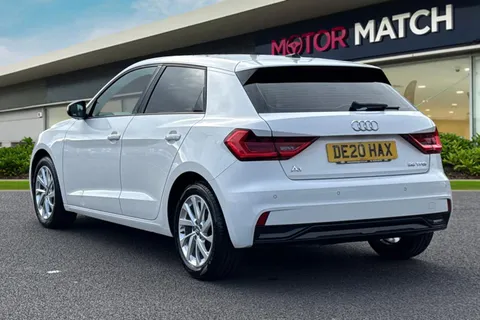 DE20HAX Audi A1 1.0 TFSI 25 Sport Sportback Euro 6 (s/s) 5dr Thumbnail #3