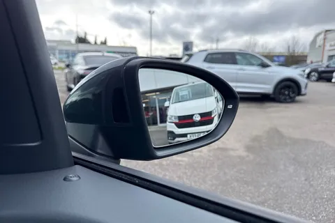 KP75LMX Volkswagen Touran 1.5 TSI EVO Match 5dr DSG ⭐Digital Cockpit Pro, Wireless App-Connect⭐ Thumbnail #43