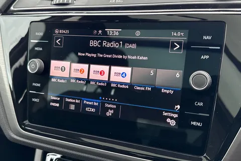 KP75LMX Volkswagen Touran 1.5 TSI EVO Match 5dr DSG ⭐Digital Cockpit Pro, Wireless App-Connect⭐ Thumbnail #53