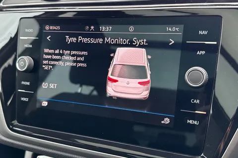 KP75LMX Volkswagen Touran 1.5 TSI EVO Match 5dr DSG ⭐Digital Cockpit Pro, Wireless App-Connect⭐ Thumbnail #58