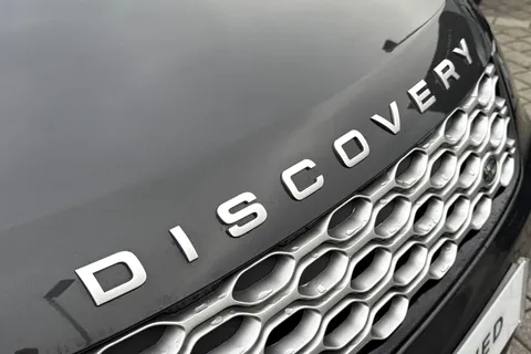 30 of 51 for Land Rover Discovery 3.0 D300 Metropolitan Edition 5dr