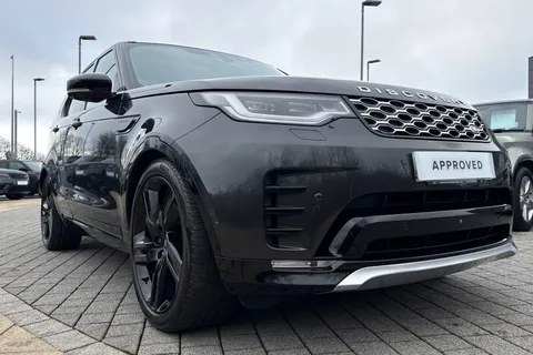 31 of 51 for Land Rover Discovery 3.0 D300 Metropolitan Edition 5dr