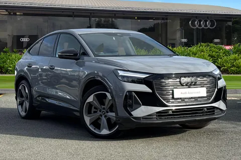 DK73LTE Audi Q4 e-tron Q4 Sportback Black Edition 45 e-tron  210,00 kW Thumbnail #2