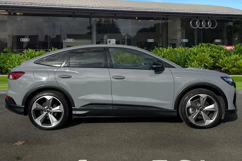 DK73LTE Audi Q4 e-tron Q4 Sportback Black Edition 45 e-tron  210,00 kW Thumbnail #4