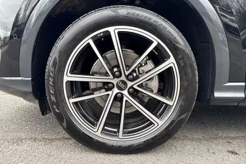 AO25YDC Audi Q5 SUV S line TFSI quattro 204 PS S tronic Thumbnail #13