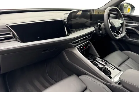 AO25YDC Audi Q5 SUV S line TFSI quattro 204 PS S tronic Thumbnail #15