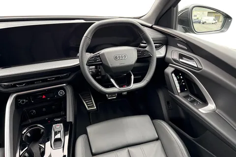 AO25YDC Audi Q5 SUV S line TFSI quattro 204 PS S tronic Thumbnail #18