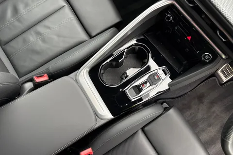 AO25YDC Audi Q5 SUV S line TFSI quattro 204 PS S tronic Thumbnail #23