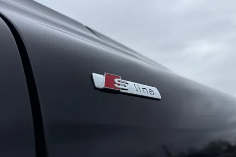 AO25YDC Audi Q5 SUV S line TFSI quattro 204 PS S tronic Thumbnail #29