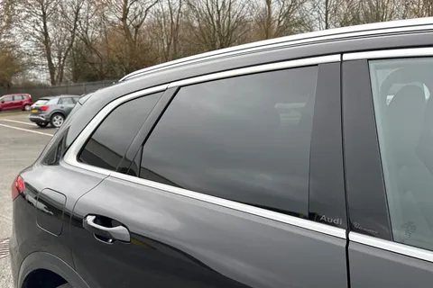 AO25YDC Audi Q5 SUV S line TFSI quattro 204 PS S tronic Thumbnail #31