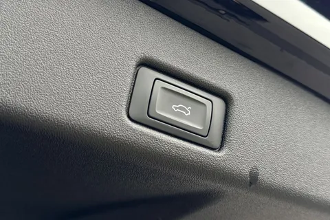 AO25YDC Audi Q5 SUV S line TFSI quattro 204 PS S tronic Thumbnail #39