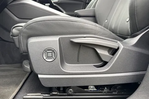 AO25YDC Audi Q5 SUV S line TFSI quattro 204 PS S tronic Thumbnail #42